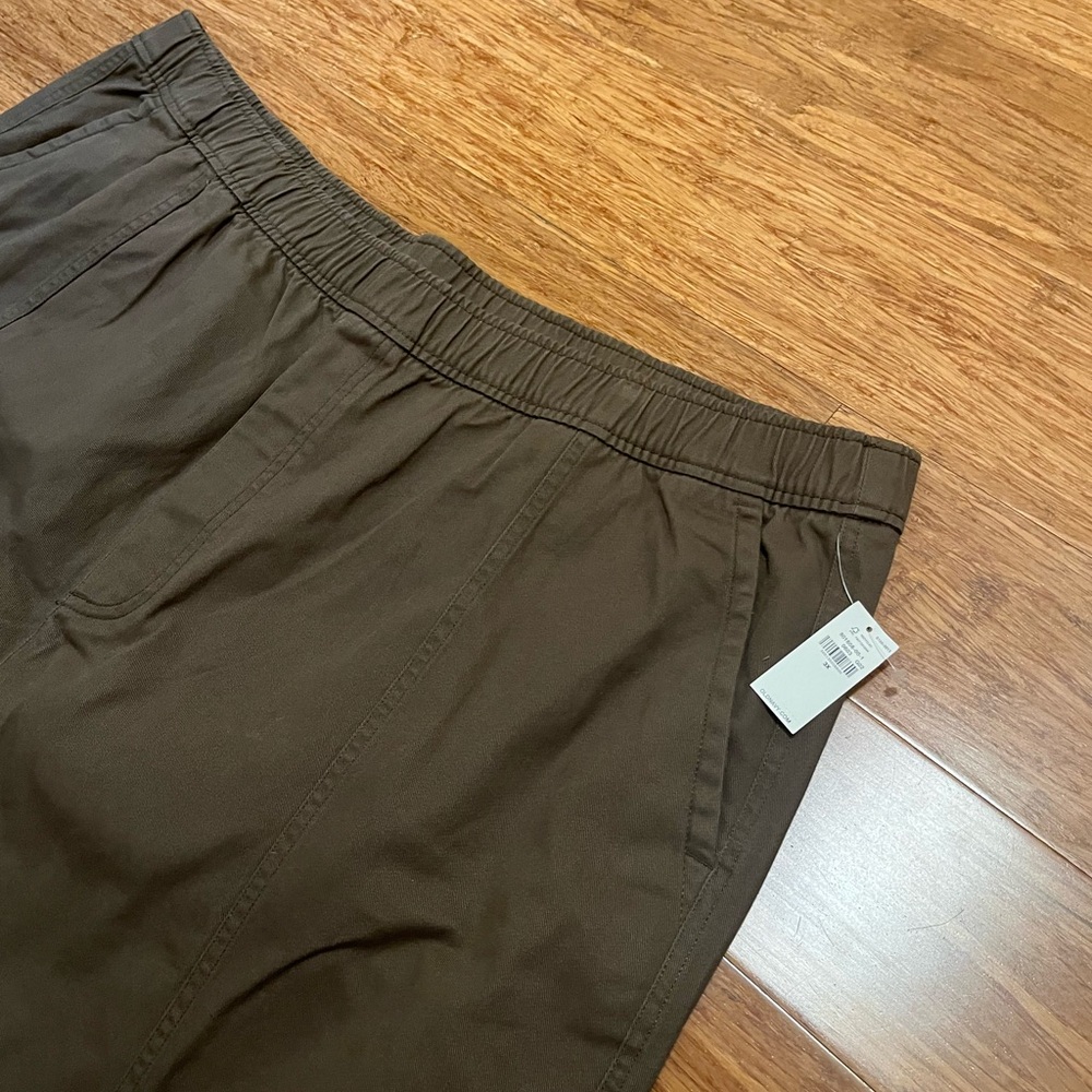 NWT! Old Navy Brown Pull On Elastic Waist Cropped Pants Pockets. Size Women's 3X - Picture 8 of 14